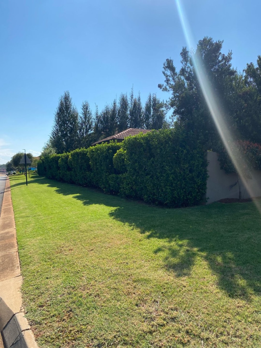 To Let 4 Bedroom Property for Rent in Birdwood Estate North West